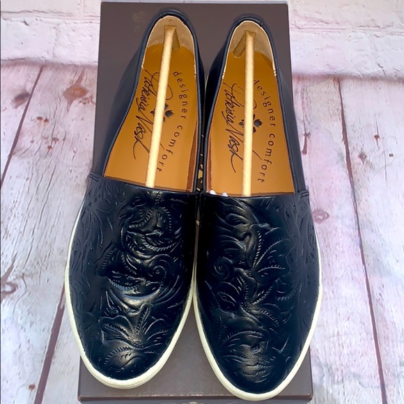 🖤 Patricia Nash Lola Leather Slip-On Shoe - Picture 2 of 6